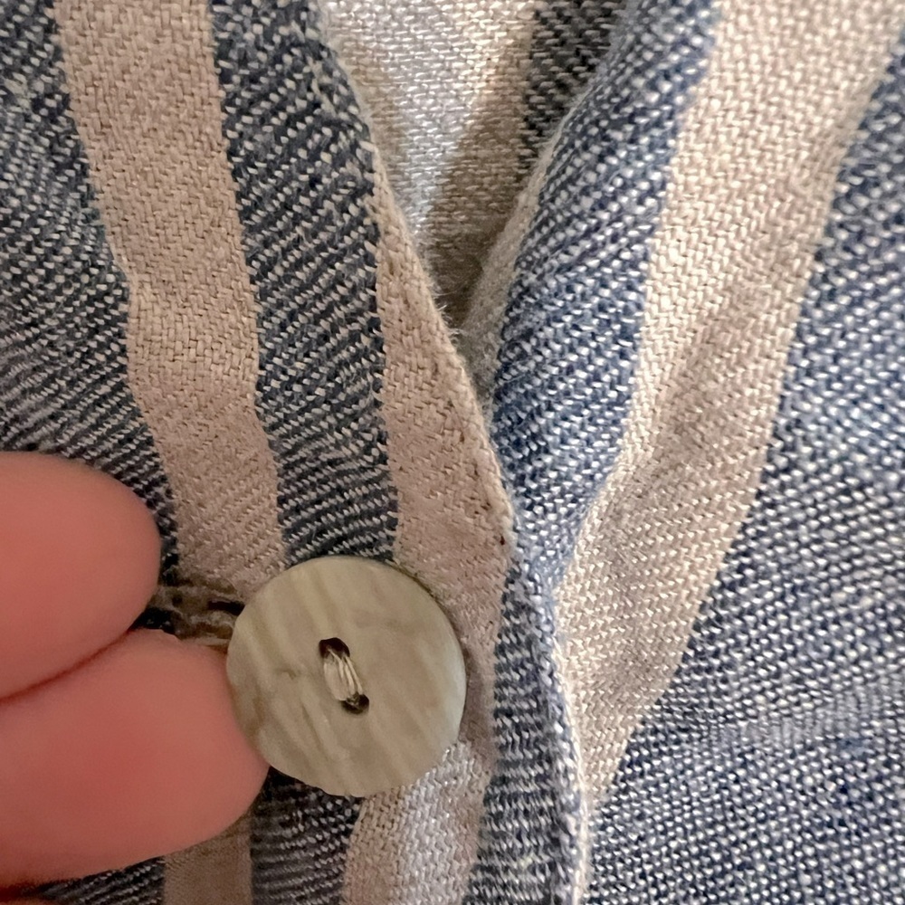 Penny Black Linen Button Up Stripped Blue and tan sleeveless Vest Size 6 Italy - Picture 4 of 6